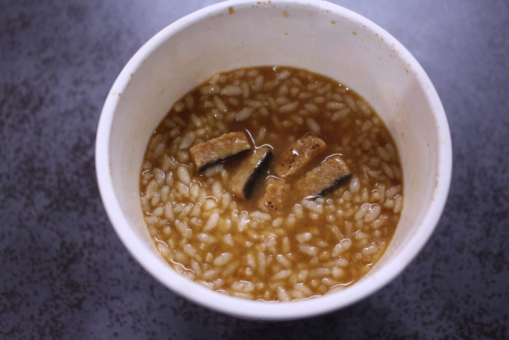 謎うなぎ丼　混ぜた後